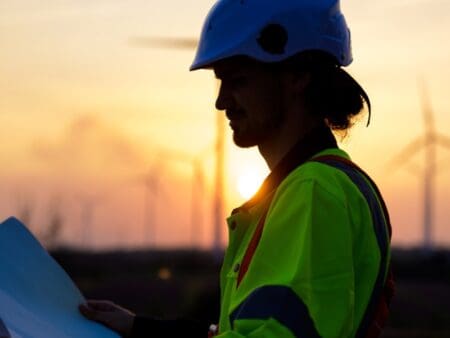 Tech Talk | Engineer or physicist? Tech Talk | Engineer or physicist?