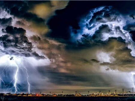 EU confirms renewed focus on energy infrastructure with 166 cross-border projects