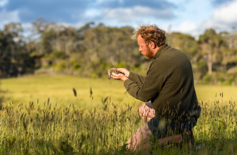 ADM surpasses 2m acre target for regenerative agriculture by 2023 ADM surpasses 2m acre target for regenerative agriculture by 2023