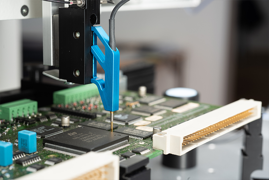 Automatic troubleshooting on complex printed circuit boards with Polar’s new GRS550 flying probe test system