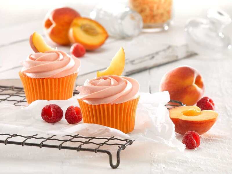Create seasonal bakes with Dawn Foods’ Peach Melba Frosting