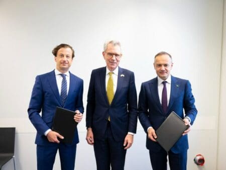 DTEK signs with Honeywell for battery deployment