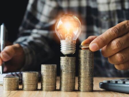 Grid + renewables spend hikes beyond fossil fuels