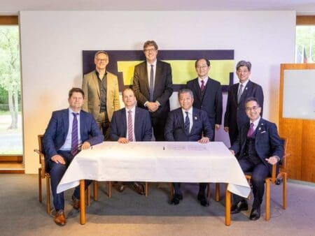 Japan’s Sumitomo Electric wins €3bn German cabling contract Japan’s Sumitomo Electric wins €3bn German cabling contract