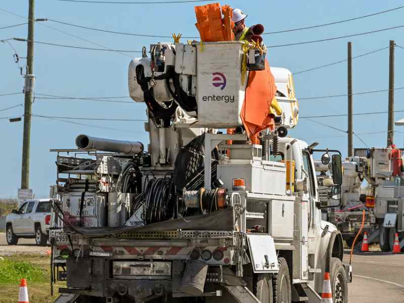 New Orleans power grid reliability improved 24% since 2019, utility says New Orleans power grid reliability improved 24% since 2019, utility says