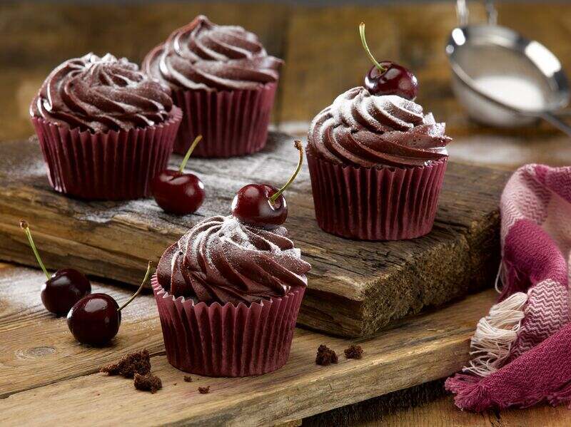 Dawn launches ’70s classic dessert flavour frosting