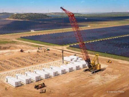 Intersect Power closes financing for 1GWh of battery projects due in 2024