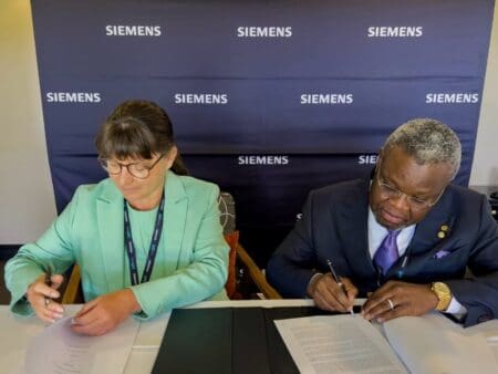 Siemens signs deal to modernise Nigerian power infrastructure Siemens signs deal to modernise Nigerian power infrastructure