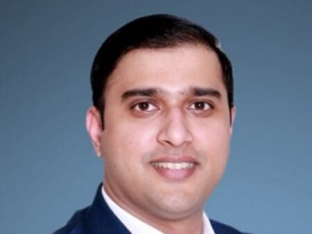 Managing peak demand and grid flexibility: The role of renewable energy, VPPs and vehicle-to-grid technology