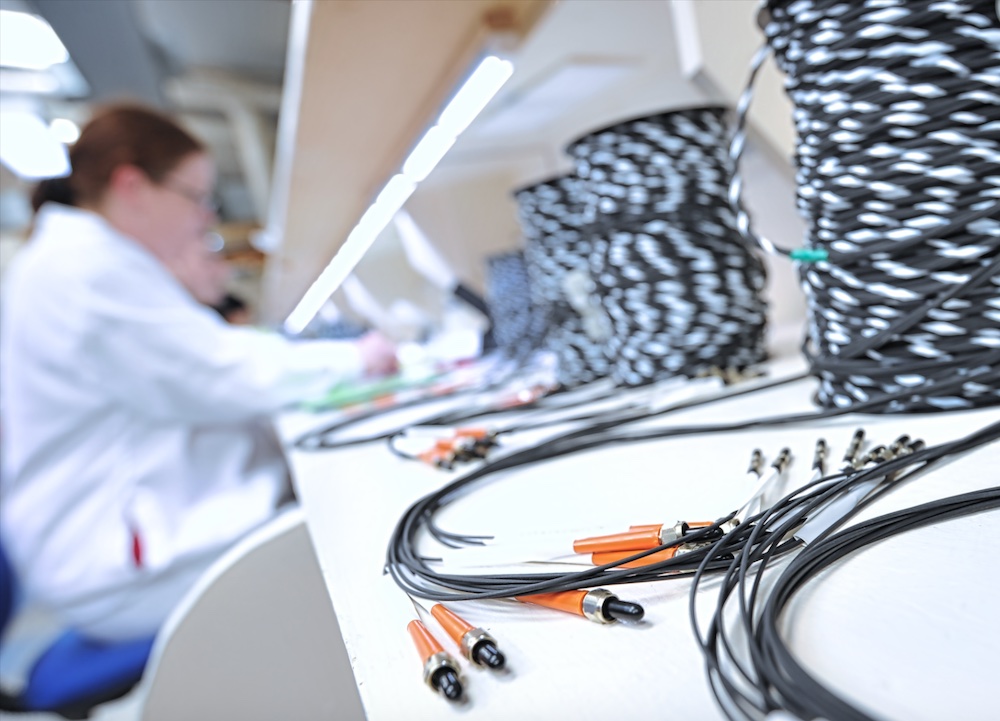 Bespoke fibre optic datalink design & manufacturing service from OMC meets demanding requirements of IIoT applications