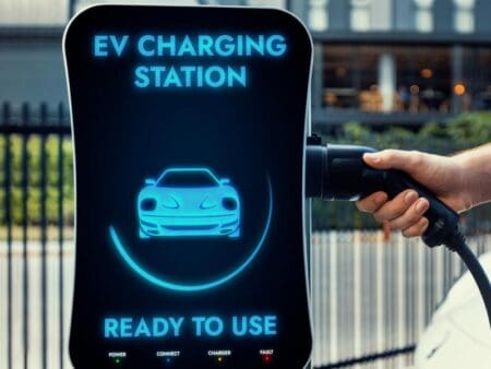 PG&E EV charging pilot to use grid-edge computing for load management