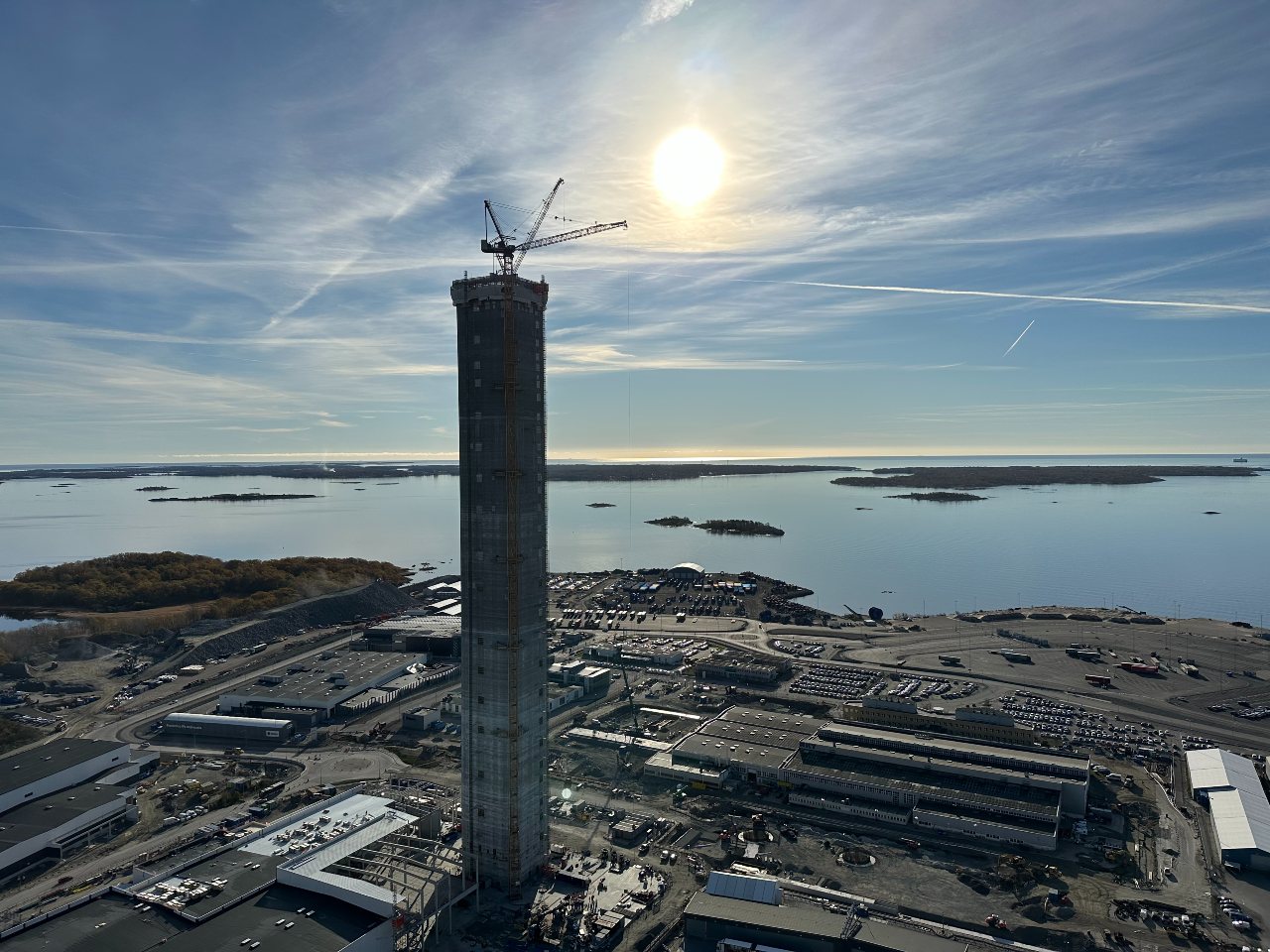 ABB to electrify world’s largest submarine high-voltage power cable ABB to electrify world’s largest submarine high-voltage power cable