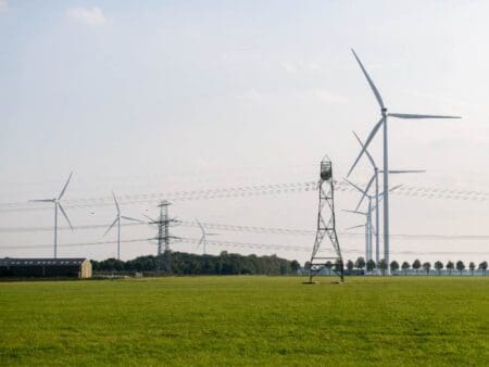 DSOs call to accelerate EU grid permitting provisions