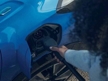 EDF turns to quantum computing to boost electric vehicle smart charging