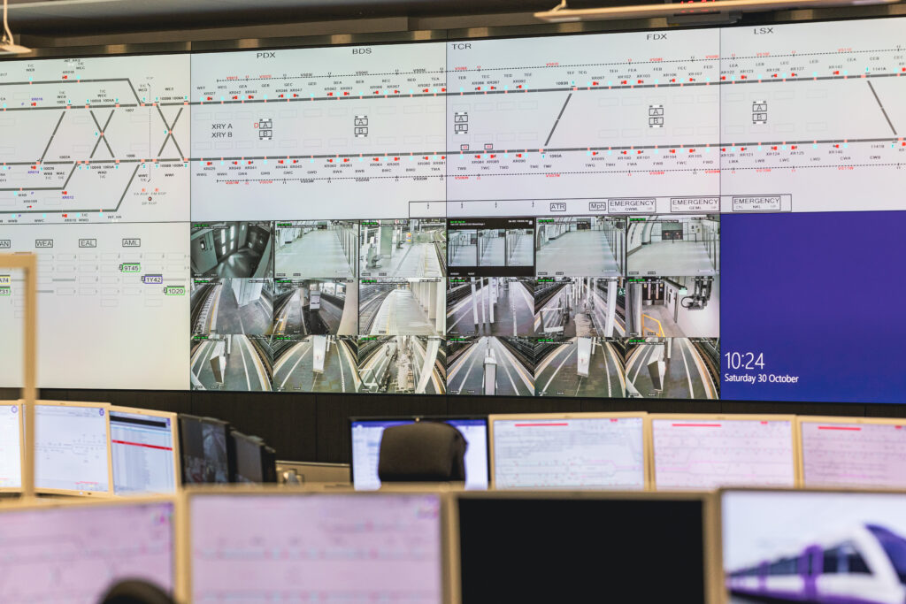 Siemens Mobility: Revolutionising main line, light rail, and metro networks management