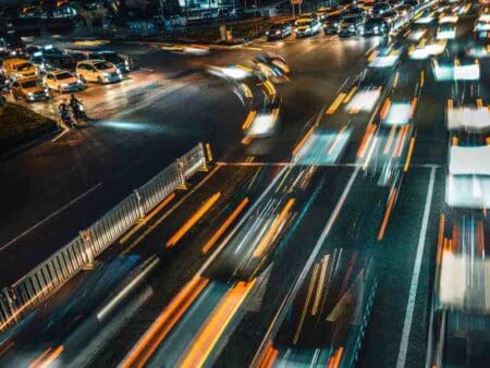 China sets up 30 large-scale vehicle-to-grid pilot projects