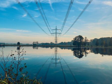 Endesa supports new AI research chair at University of Granada