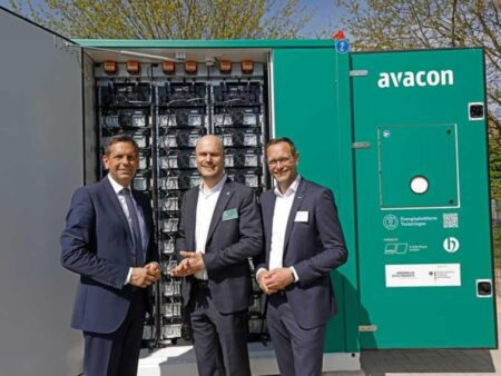 Germany’s Avacon and Rolls-Royce test grid stability from battery and PV systems Germany’s Avacon and Rolls-Royce test grid stability from battery and PV systems