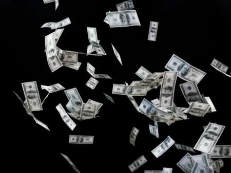 Fluence Energy pauses US projects amid tariff uncertainty