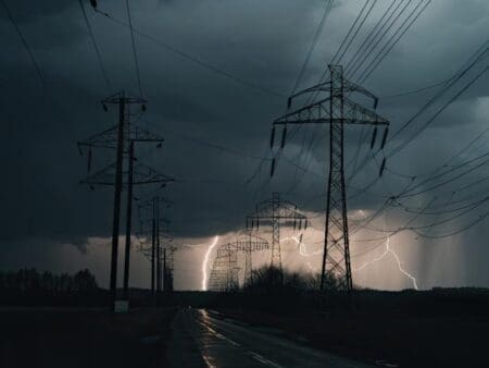 Texas utility plans network of weather stations to enhance storm response