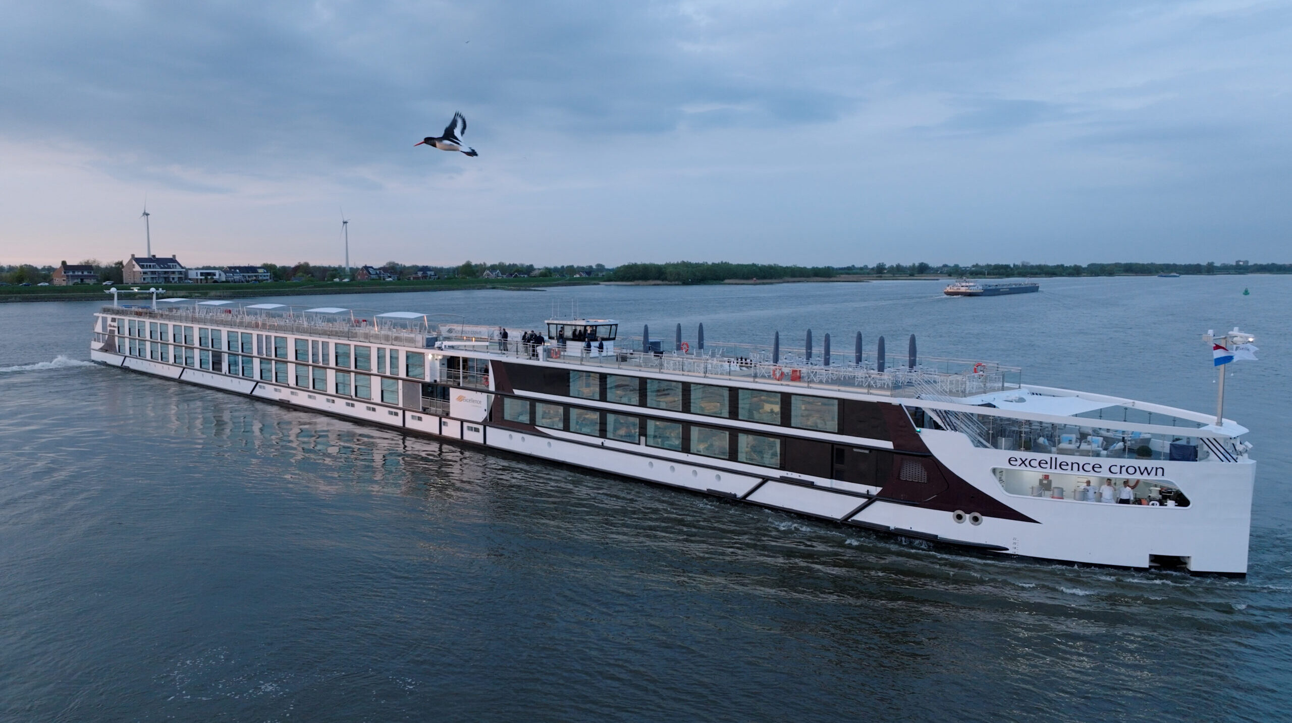 Twerenbold Reisen christens hybrid electric river cruiser Twerenbold Reisen christens hybrid electric river cruiser