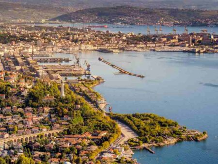 AcegasApsAmga taps Siemens for digital twin of Trieste energy grid