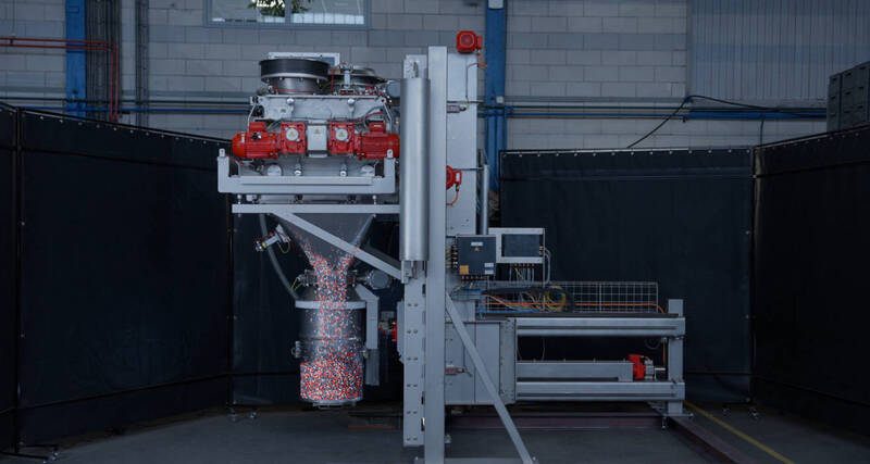 Dinnissen’s Pegasus Moving Mixer establishes a new benchmark for mixing in small areas