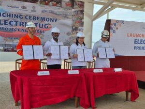 Singapore’s first fully electric tug launches