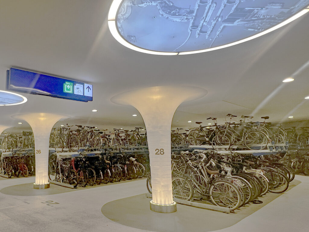 A tale of two stations – Amsterdam and Stuttgart