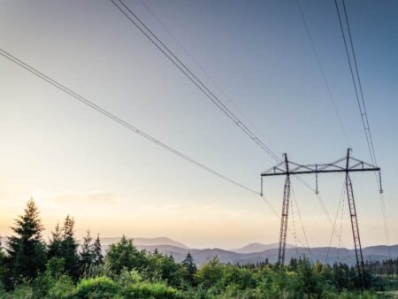 Dutch grid operators launch global challenge for low voltage grid reinforcement