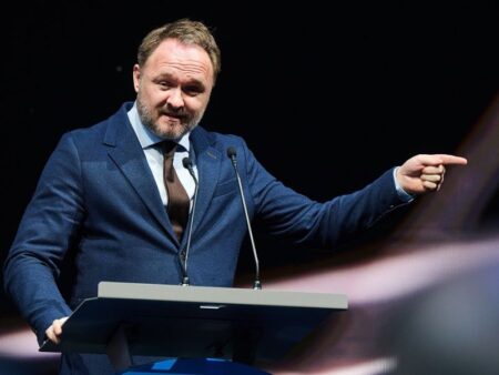 Electrification will cause system collapse without flexibility warns energy commissioner Jørgensen