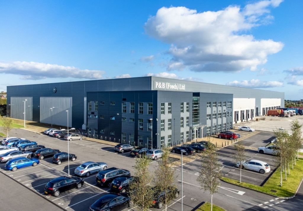 Autopack’s expertise fully automates sauce line at P&B (Foods)