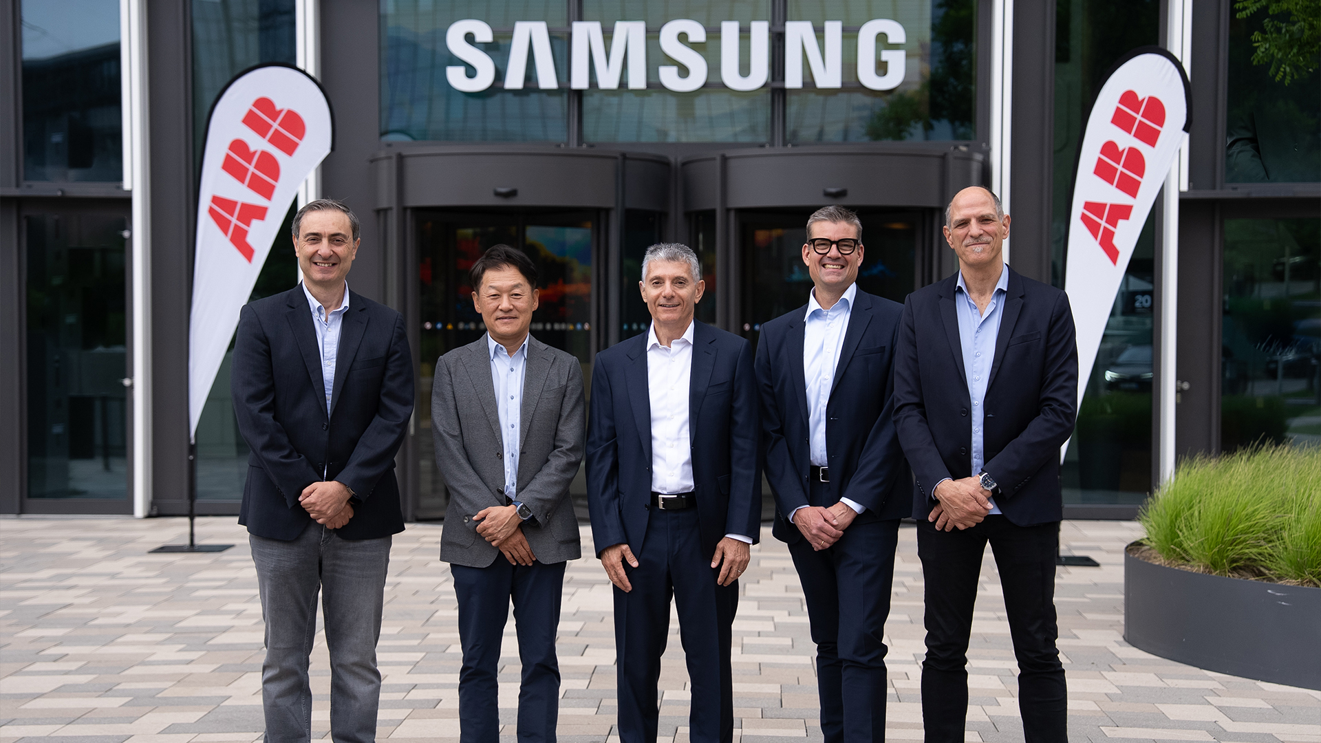 ABB and Samsung link buildings to IoT ABB and Samsung link buildings to IoT