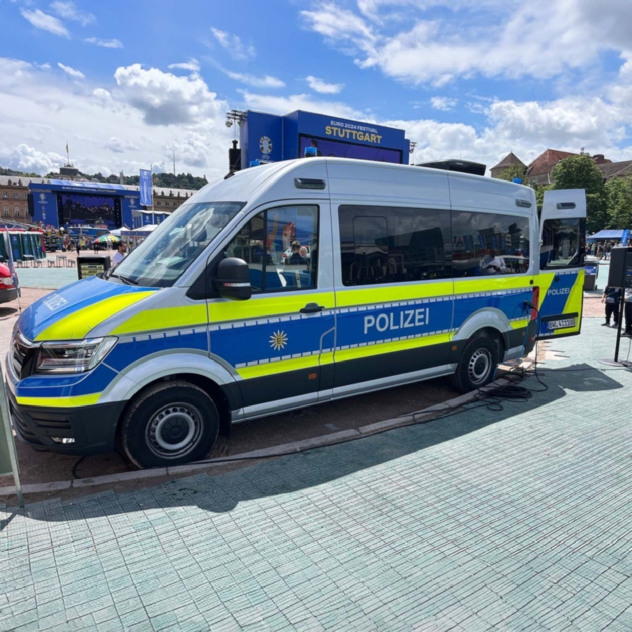 MAN secures framework for 1,000 police vans