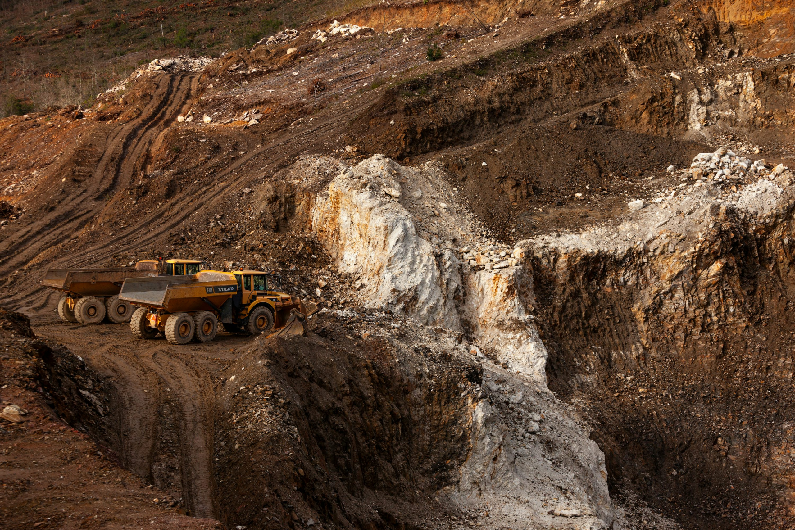 Elevra secures seven-year Canadian lithium supply deal