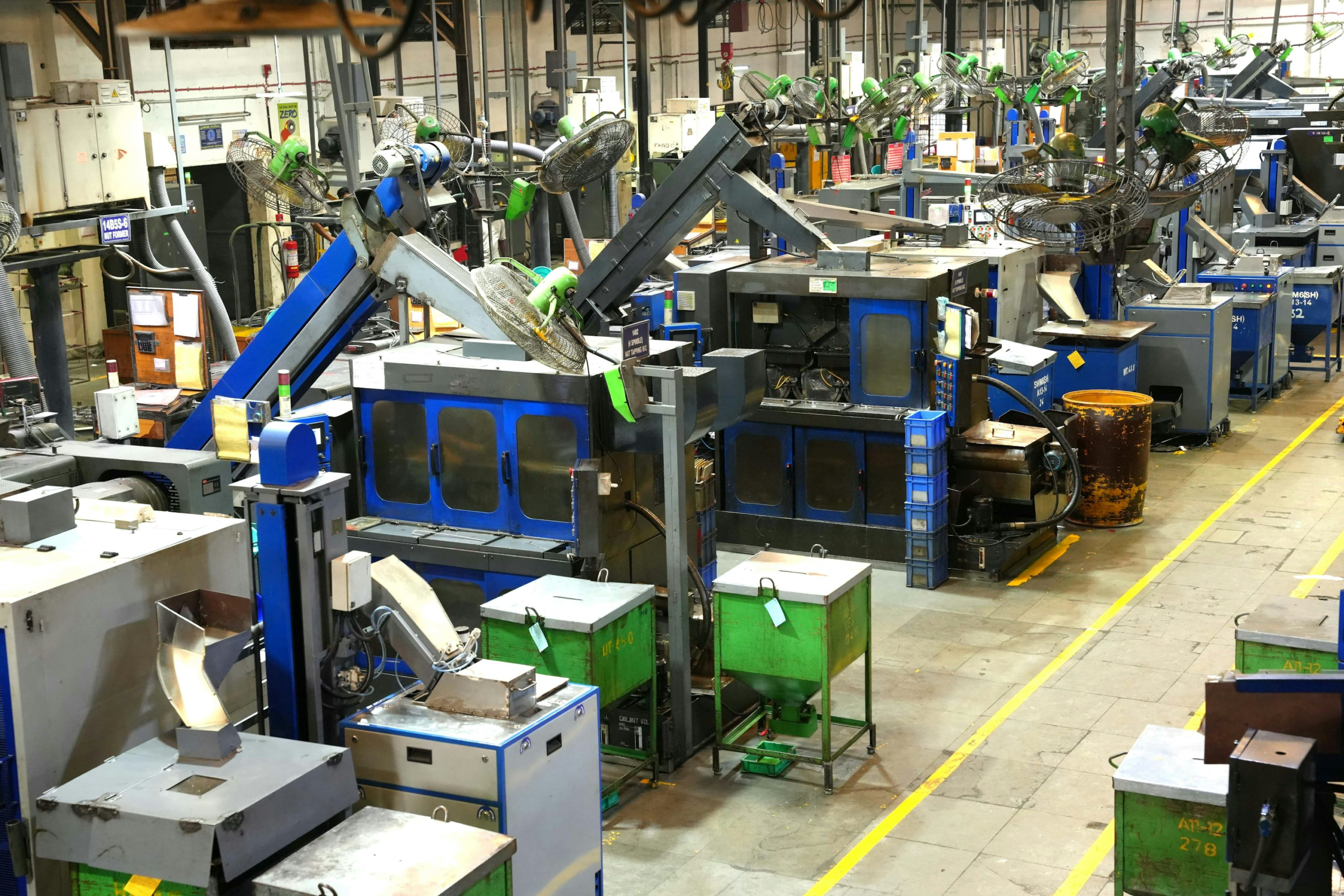 German US investment drops to three-year low
