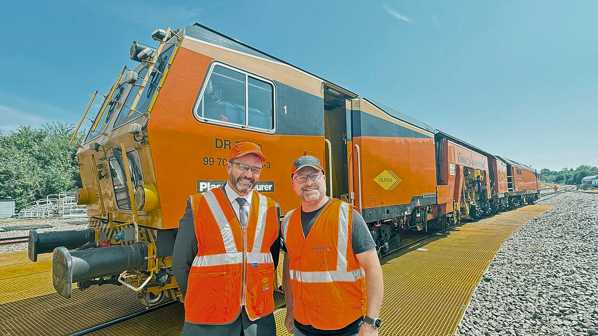 Colas Rail embeds carbon cleaning across tamper fleet Colas Rail embeds carbon cleaning across tamper fleet