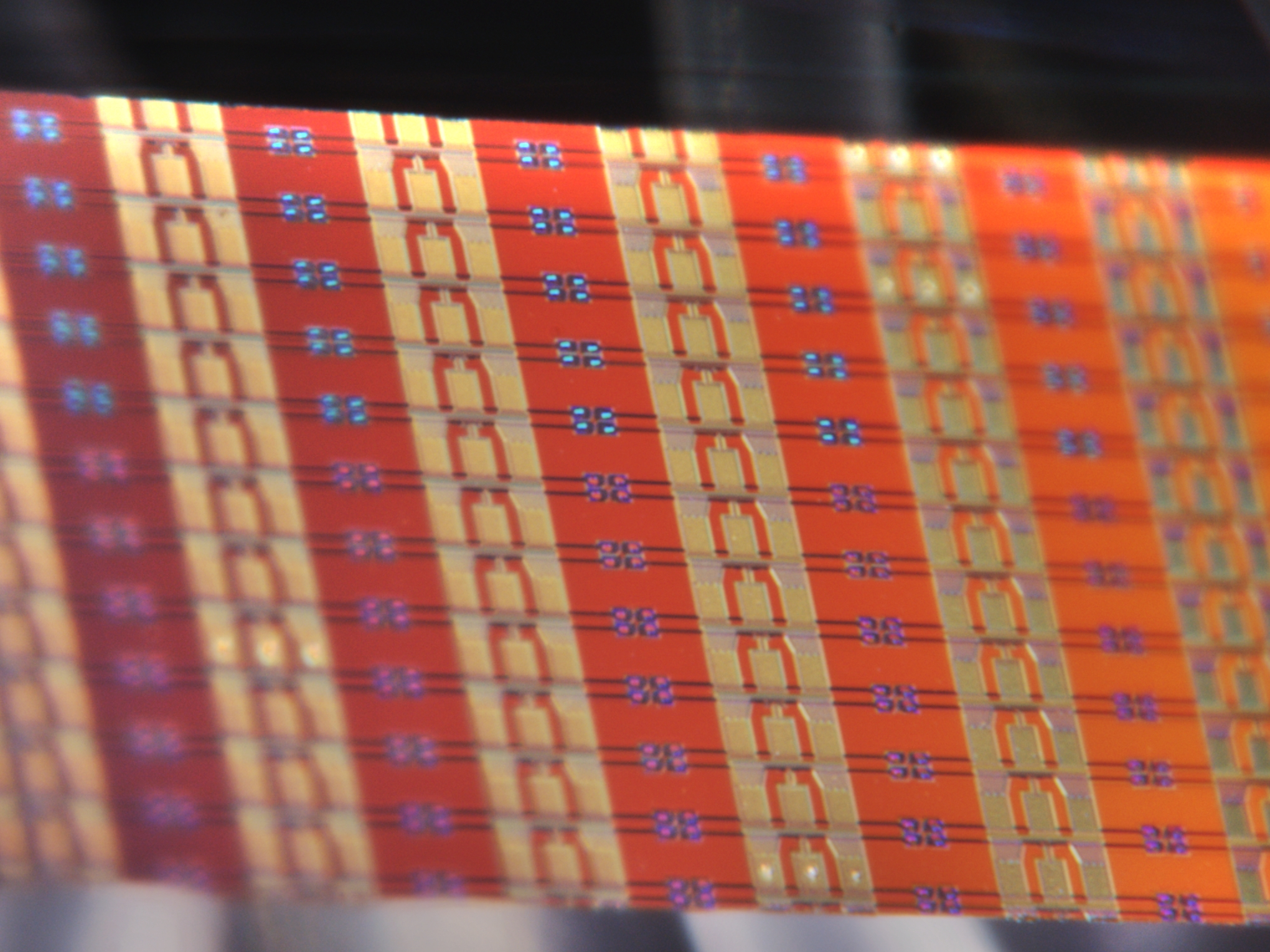 Imec demonstrates 100GHz silicon-photonics avalanche photodiode