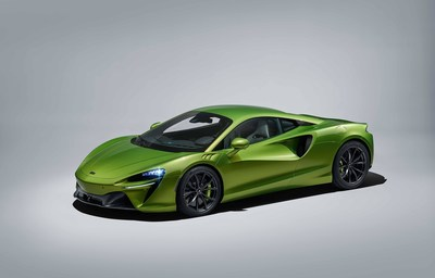 McLaren commits £500m to UK manufacturing expansion McLaren commits £500m to UK manufacturing expansion