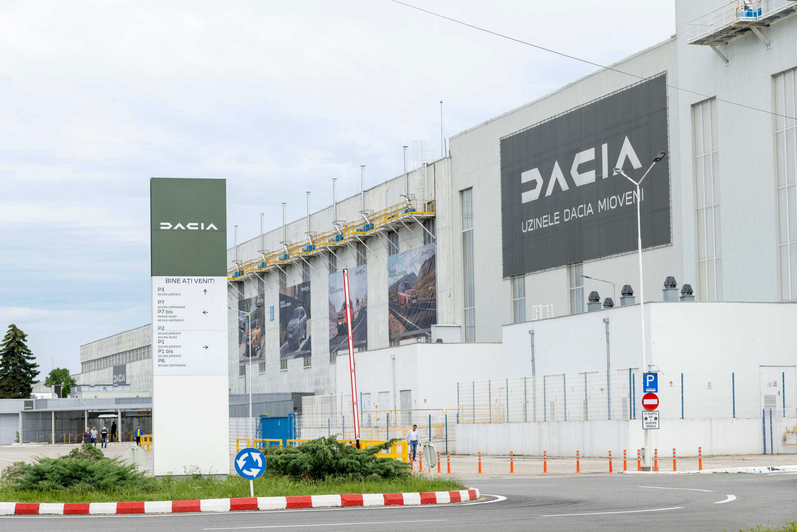 Dacia adds 8.5MW solar at Mioveni plant Dacia adds 8.5MW solar at Mioveni plant