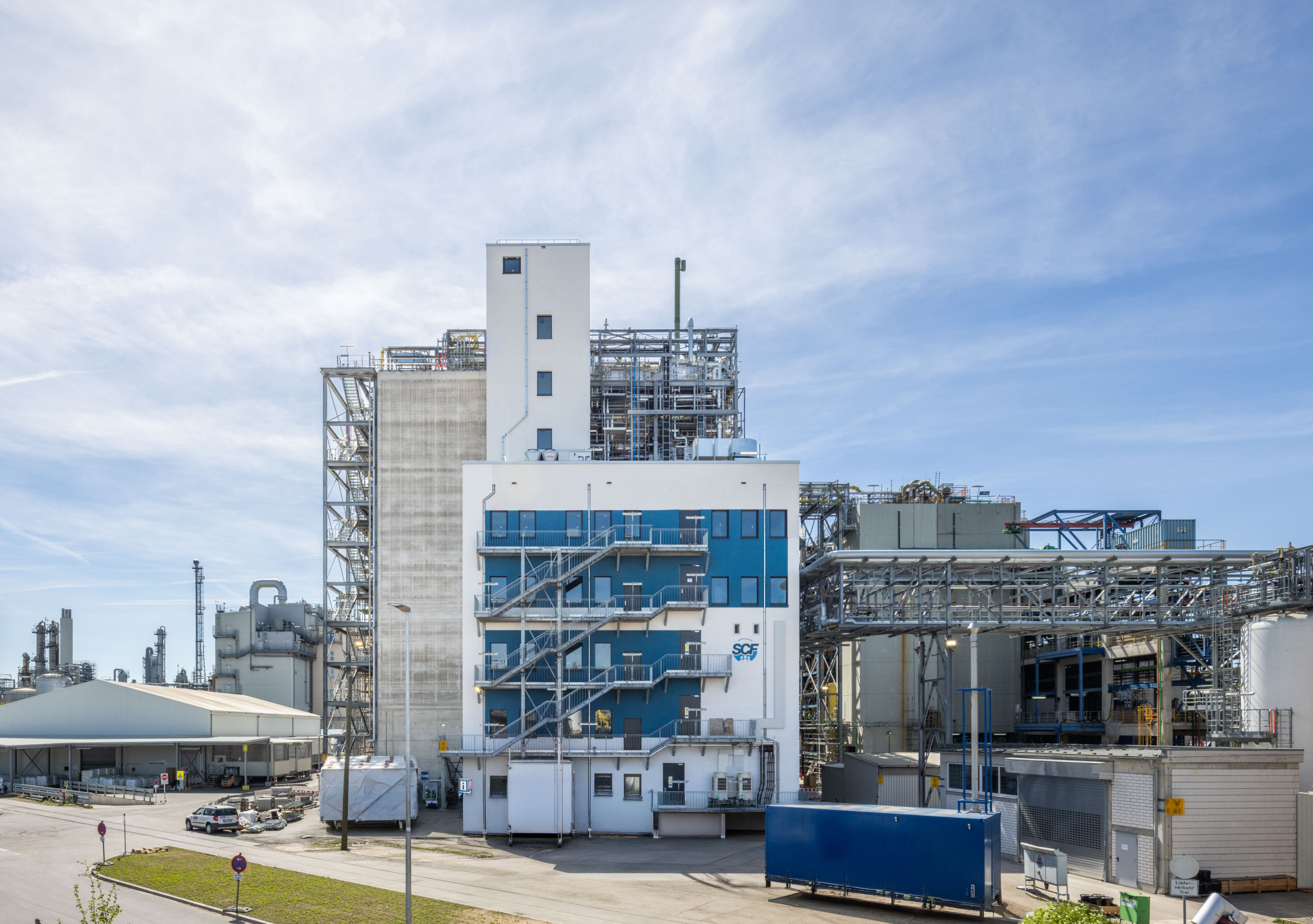 BASF expands Ludwigshafen chemical intermediates capacity