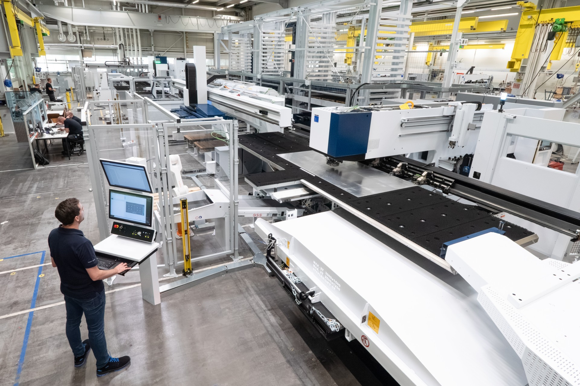 TRUMPF updates TruPunch 5000 for automated production TRUMPF updates TruPunch 5000 for automated production