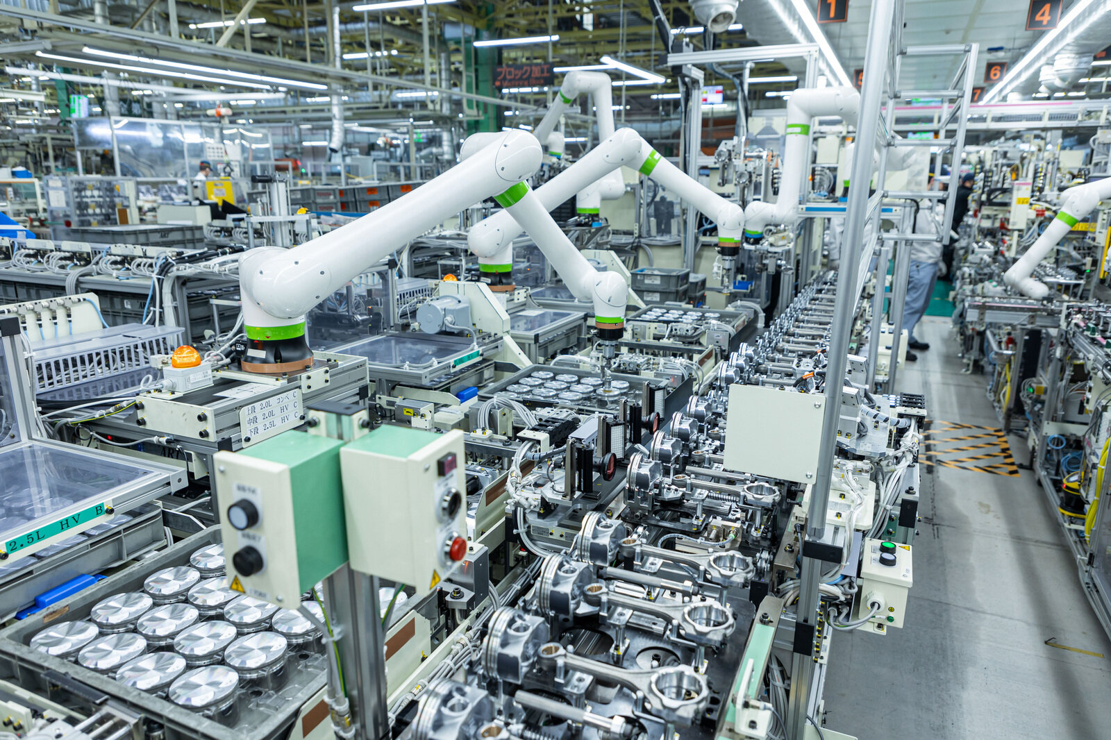 Toyota estimates trillion-yen annual factory automation cost