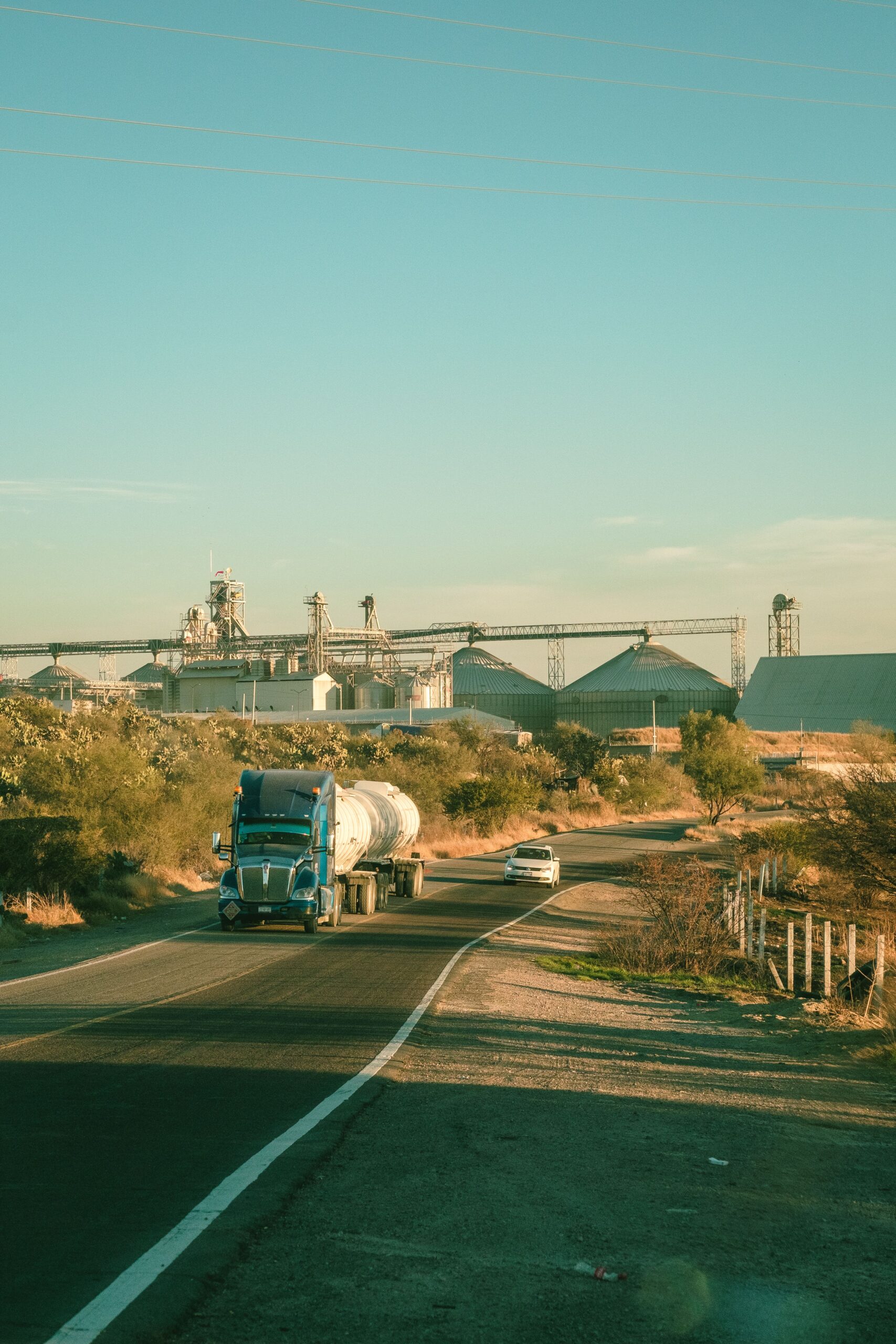 XCMG targets long-haul freight with electric Hanjing XCMG targets long-haul freight with electric Hanjing