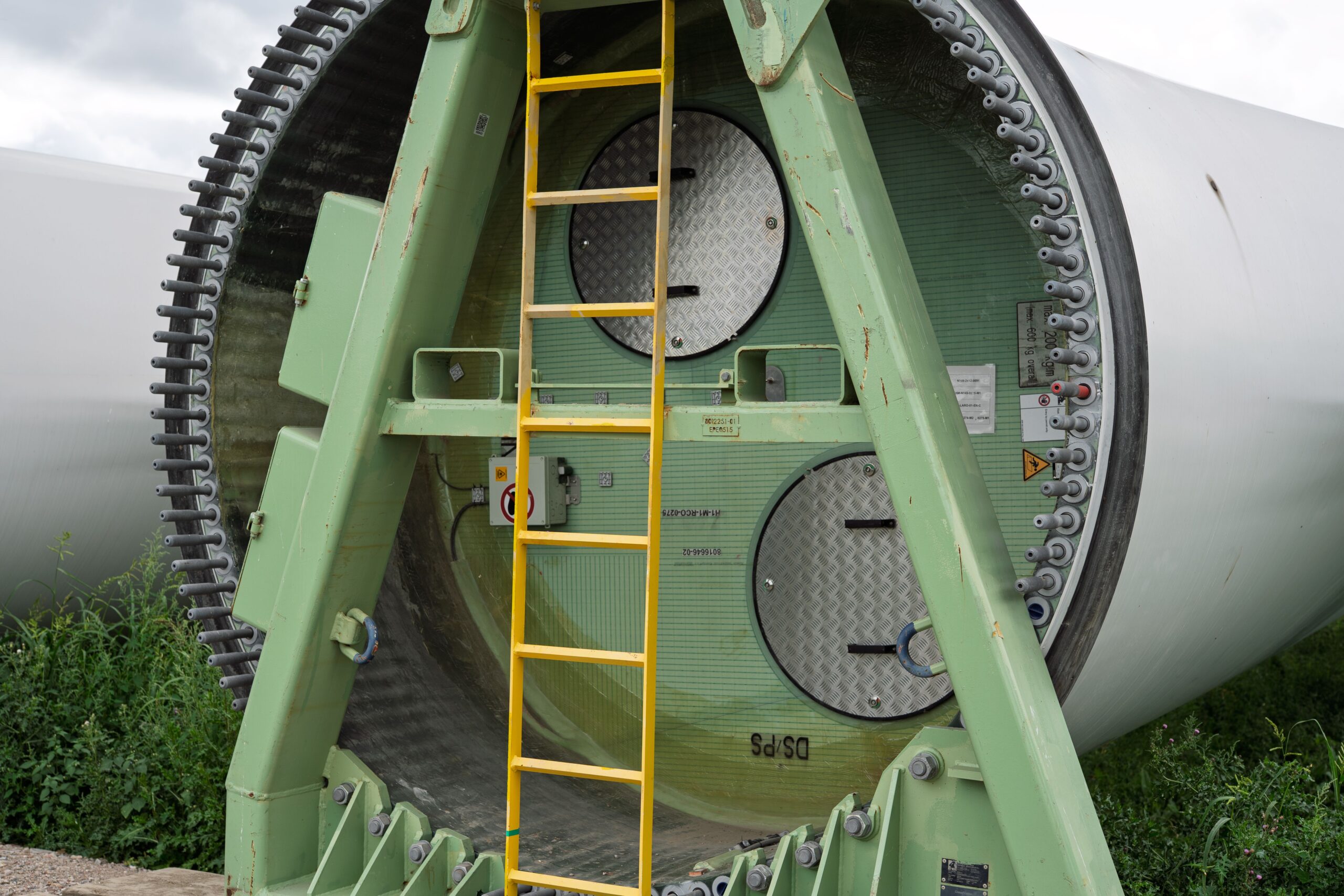 EIB guarantee backs European wind manufacturing EIB guarantee backs European wind manufacturing