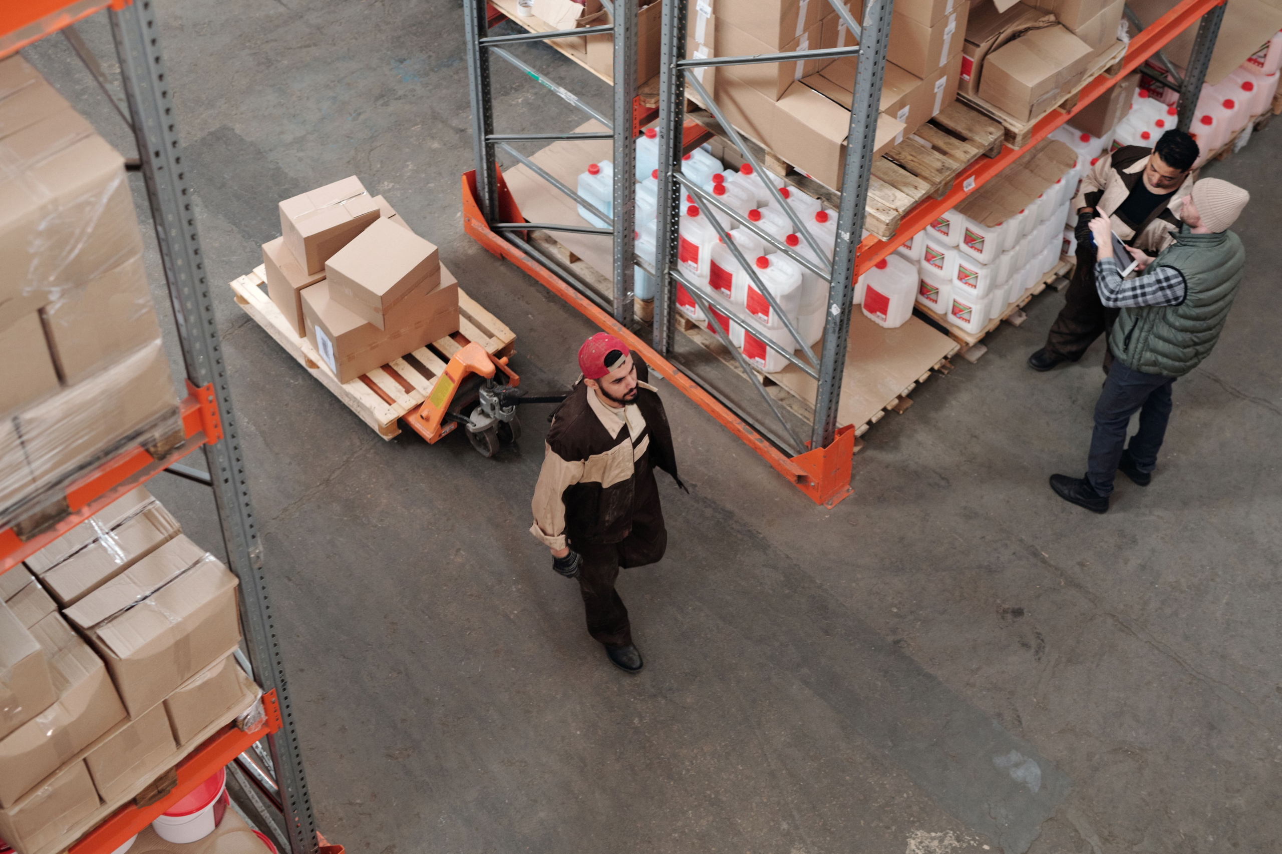 DHL expands global battery logistics network DHL expands global battery logistics network