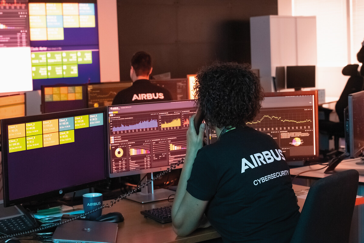 Airbus wins 25-year French cybersecurity gateway contract Airbus wins 25-year French cybersecurity gateway contract