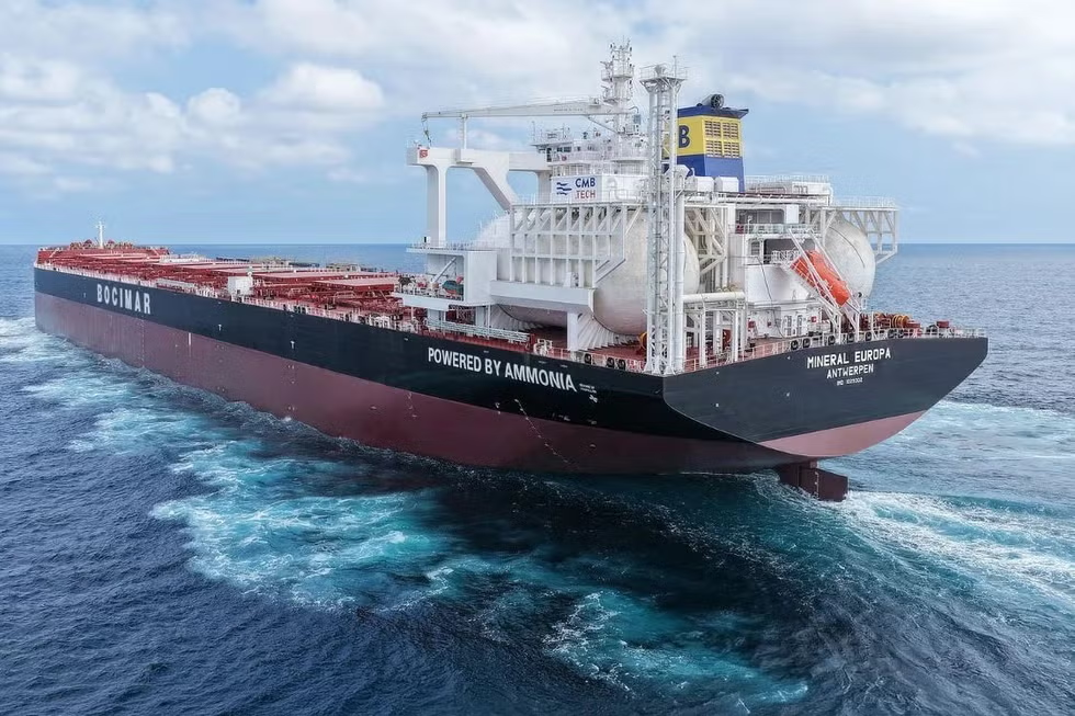 CMB.TECH ammonia-capable bulk carrier begins maiden voyage