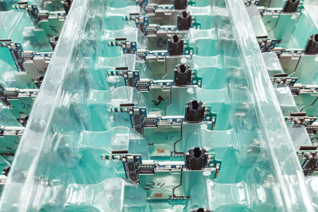 Infineon introduces 800V hot-swap controller for AI servers